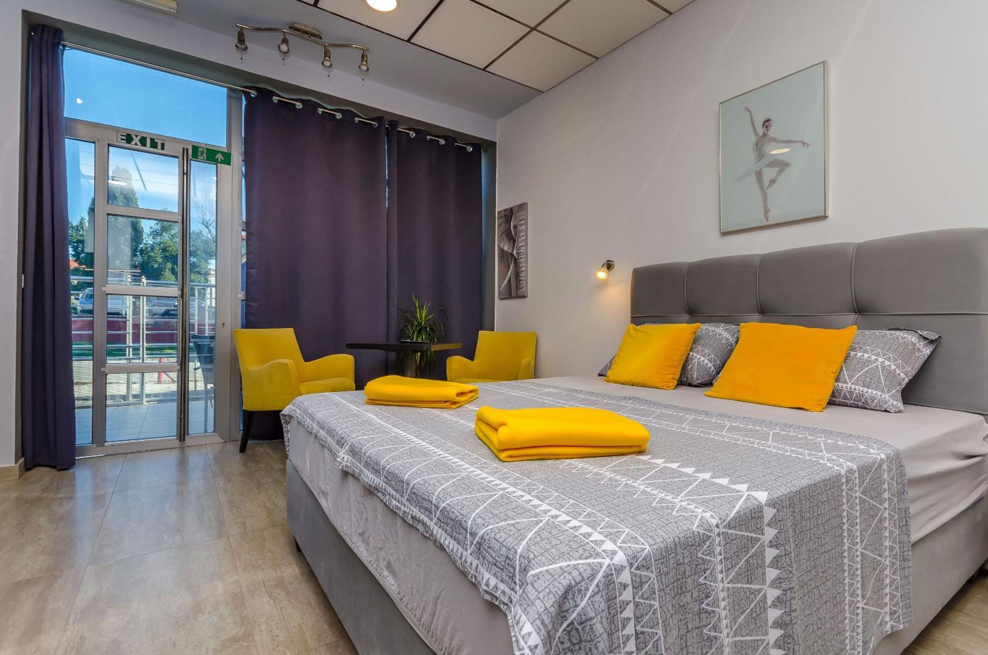 Apartments Stay Kaštela Екстериор снимка
